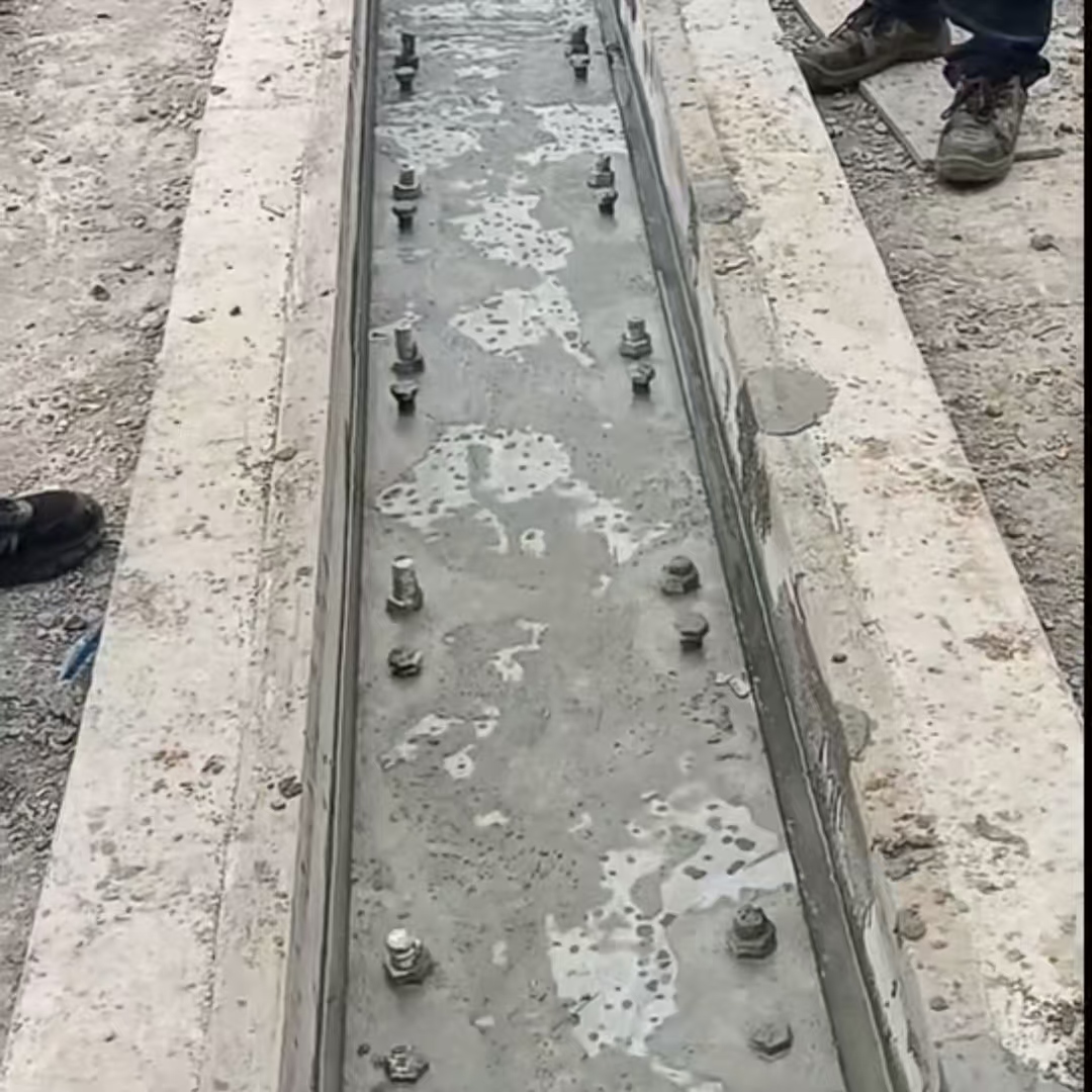 永泰环氧树脂轨道胶泥是什么？用在哪里？
