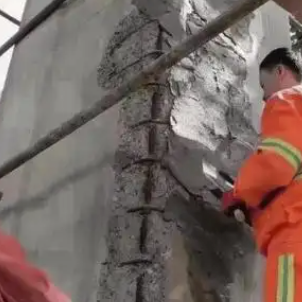 永泰梁板柱楼梯空洞蜂窝剥落露筋等表面破损修补用高强聚合物修补砂浆